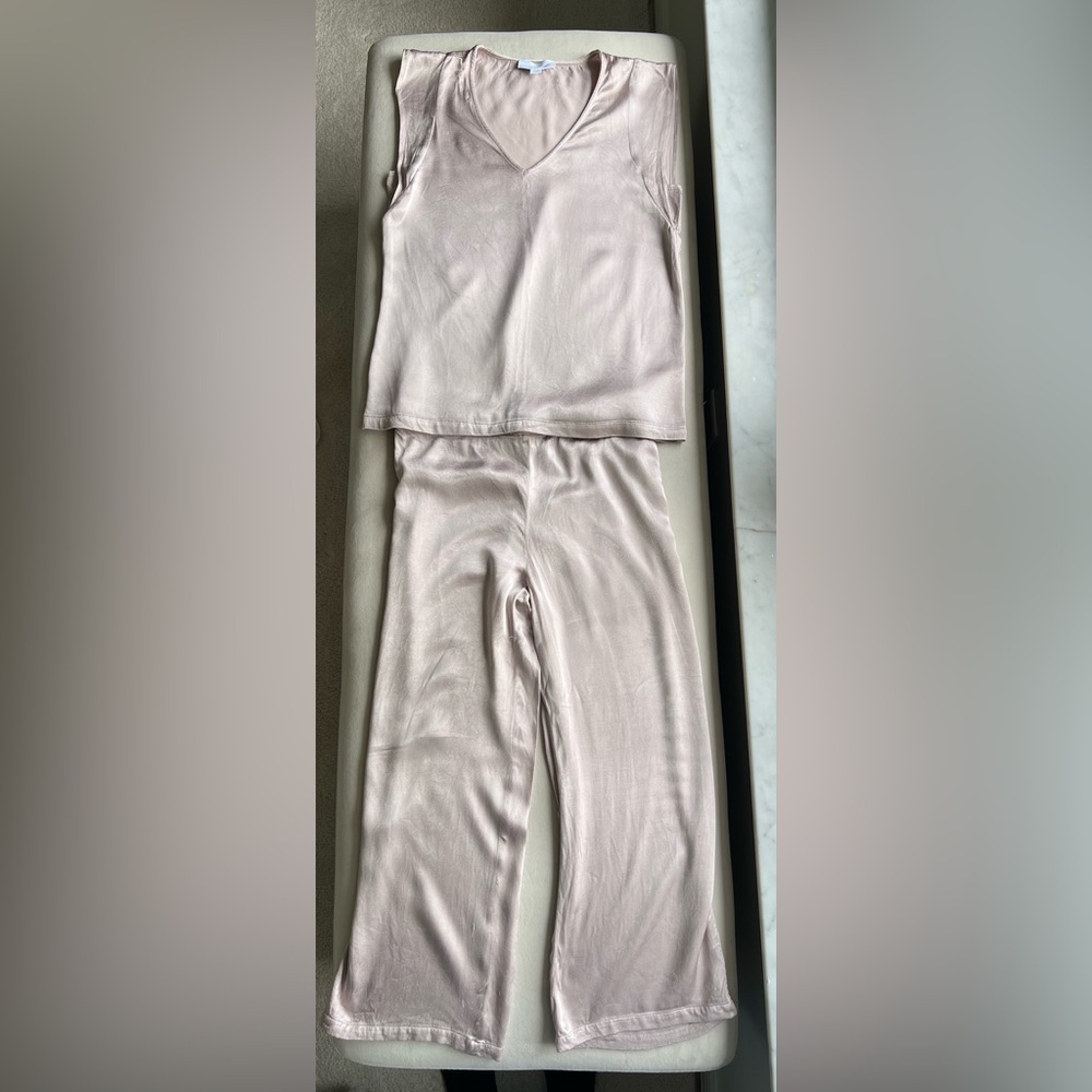 SLEEP The White Company Pajama Set XS